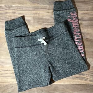 Abercrombie Kids A&F Girls Gray Logo Jogger Fleece Leggings 5-6